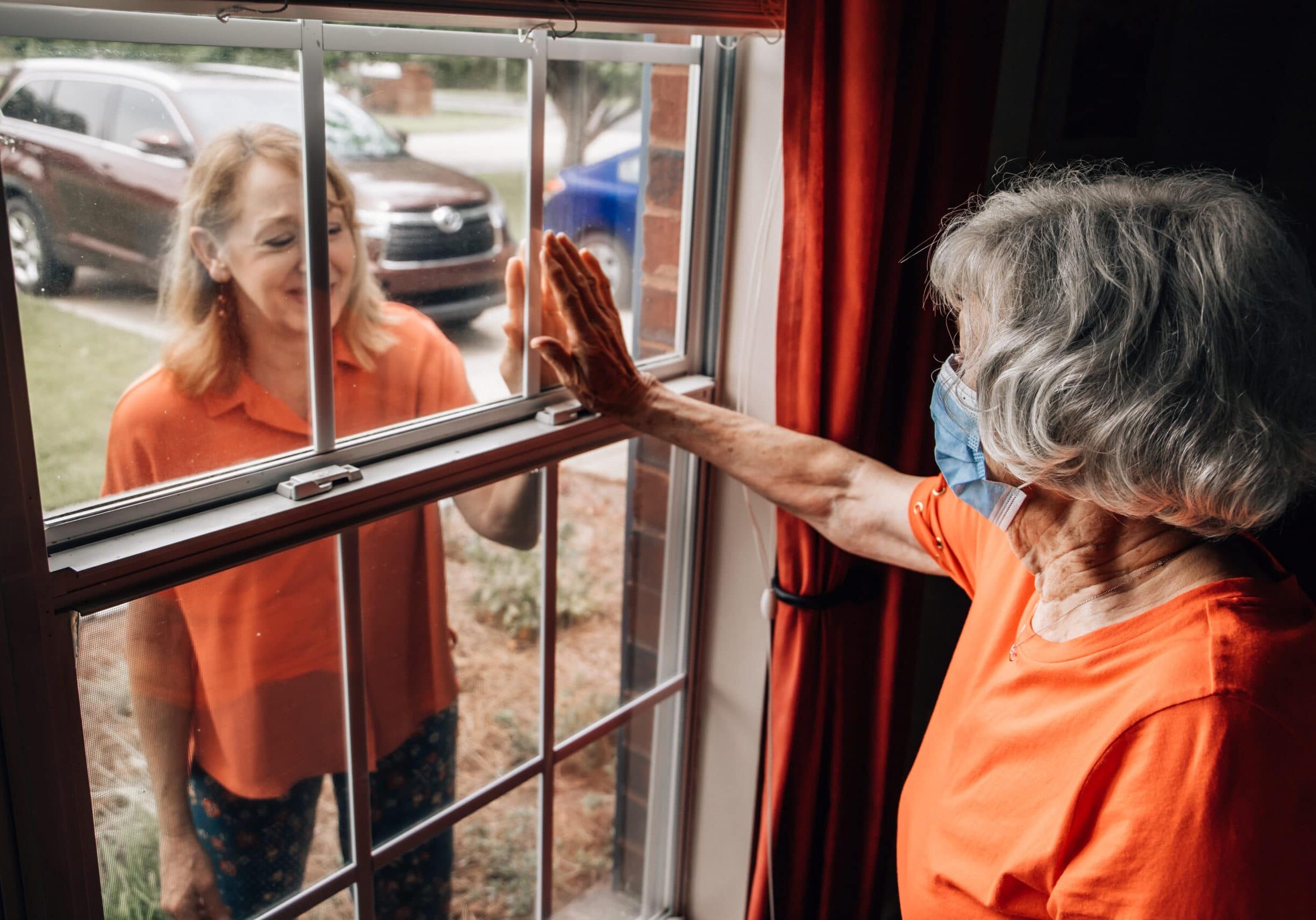 A,Baby,Boomer,Daughter,Visiting,Her,Elderly,Shut-in,Mother,In