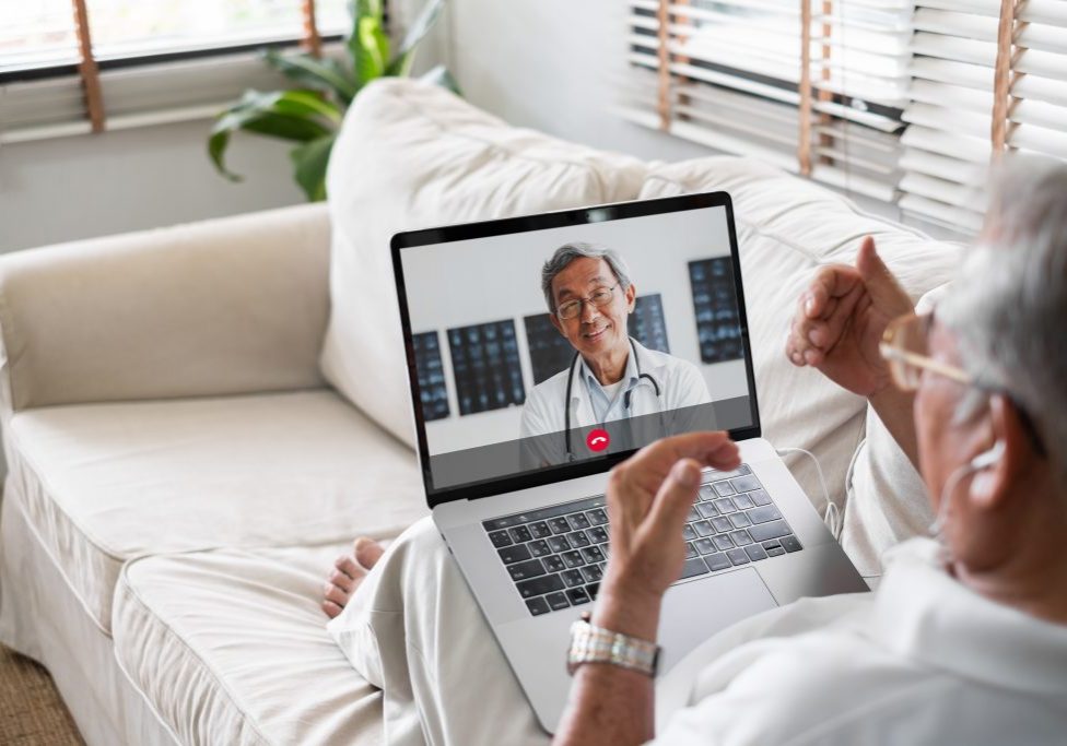 Asian,Senior,Video,Call,With,Doctor,Telemedicine,Telehealth,Concept covid-19